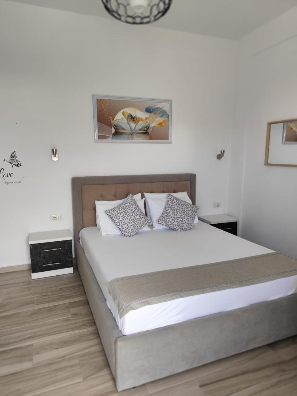 קסאמיל M&J Home מראה חיצוני תמונה
